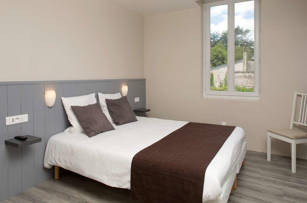 Logis Hotel Galland Lapalisse Exterior foto
